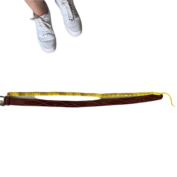 Vintage western style embroidered leather belt in chestnut brown one Size - Picture 15 of 15